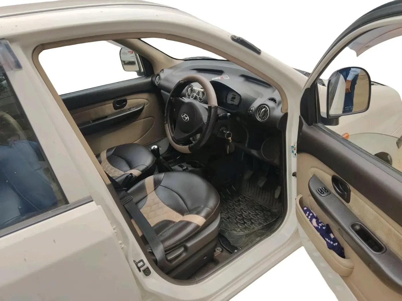 2013 Hyundai Santro Xing GL PLUS, Petrol, Manual, 67,981 km, interior