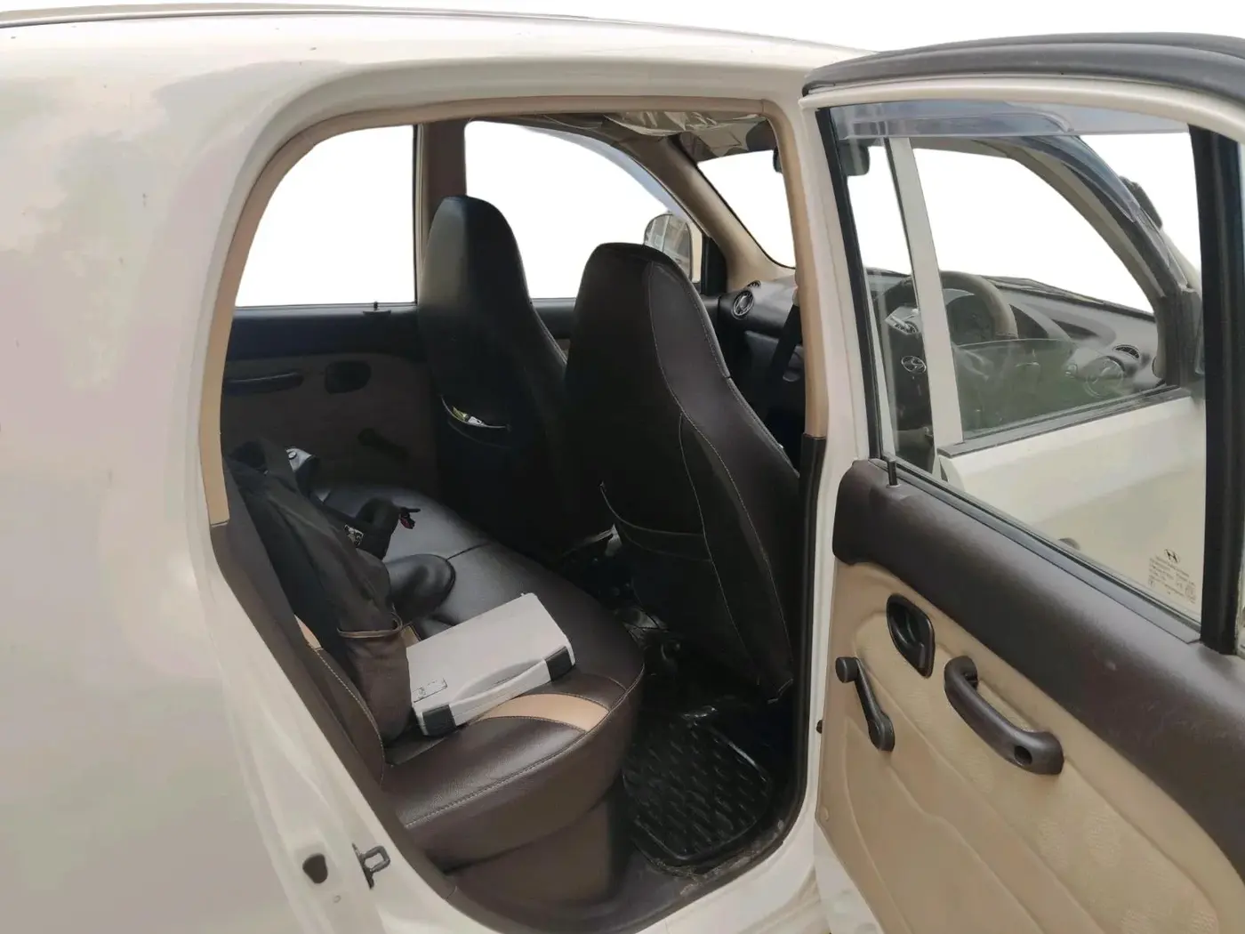 2013 Hyundai Santro Xing GL PLUS, Petrol, Manual, 67,981 km, interior