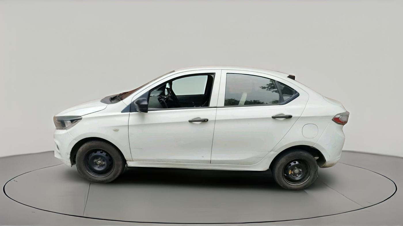 2022 Tata TIGOR XM CNG, CNG, Manual, 69,202 km, exterior