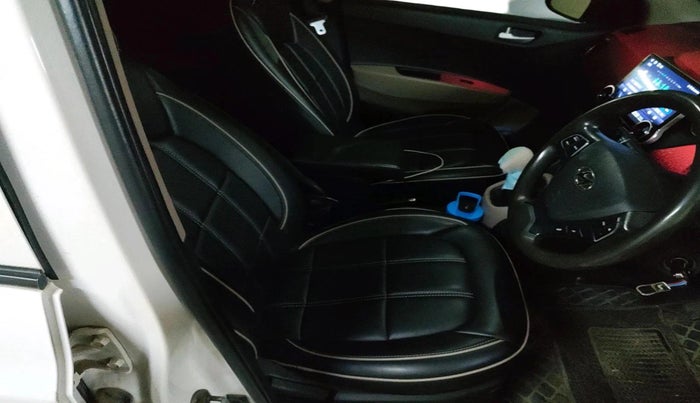 2017 Hyundai Grand i10 SPORTZ (O) 1.2 KAPPA VTVT, CNG, Manual, 99,097 km, interior