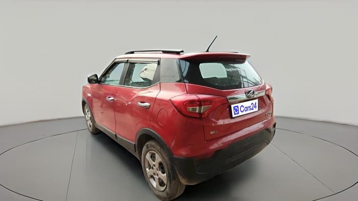 2019 Mahindra XUV300 W6 1.2 PETROL, Petrol, Manual, 31,931 km, exterior