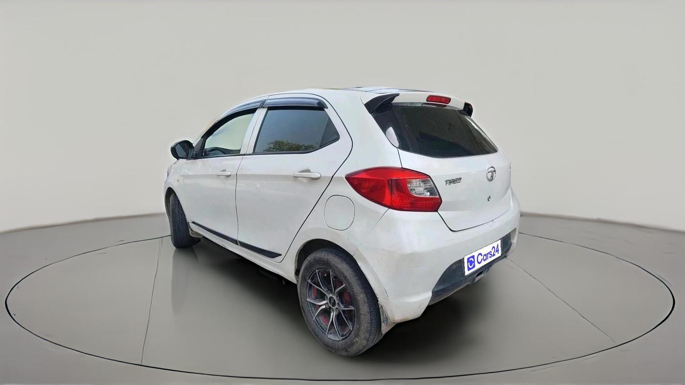 2019 Tata Tiago XT PETROL, CNG, Manual, 1,36,783 km, exterior
