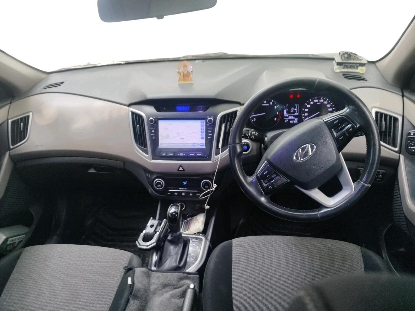 2017 Hyundai Creta SX PLUS AT 1.6 PETROL, CNG, Automatic, 80,782 km, interior