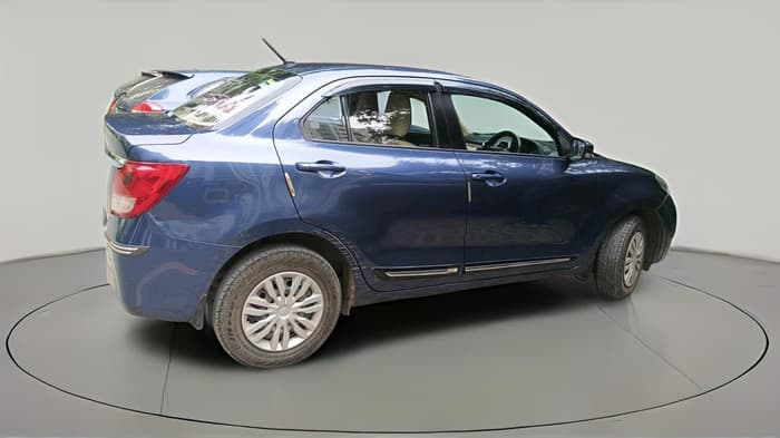 2022 Maruti Dzire VXI CNG, CNG, Manual, 41,869 km, exterior