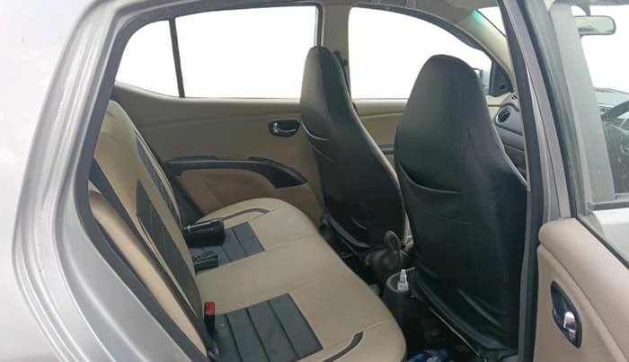 2011 Hyundai i10 MAGNA 1.2, Petrol, Manual, 74,048 km, interior