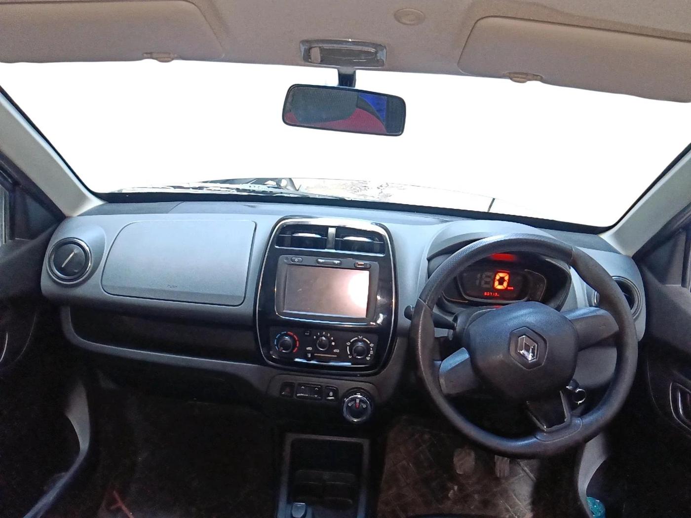 2017 Renault Kwid RXT 1.0 AMT (O), Petrol, Automatic, 60,713 km, interior
