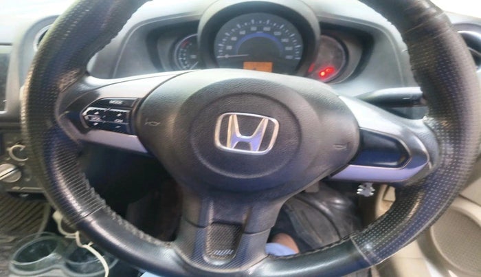 2015 Honda Amaze 1.2L I-VTEC S, CNG, Manual, 75,303 km, interior