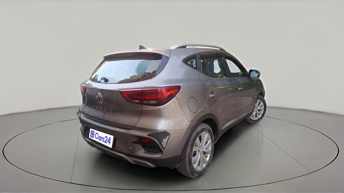 2024 MG ASTOR Select 1.5 MT (Ivory), Petrol, Manual, 42,437 km, exterior