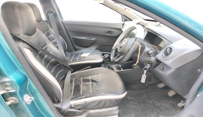 2021 Renault Kwid RXT 1.0 (O), Petrol, Manual, 45,091 km, interior