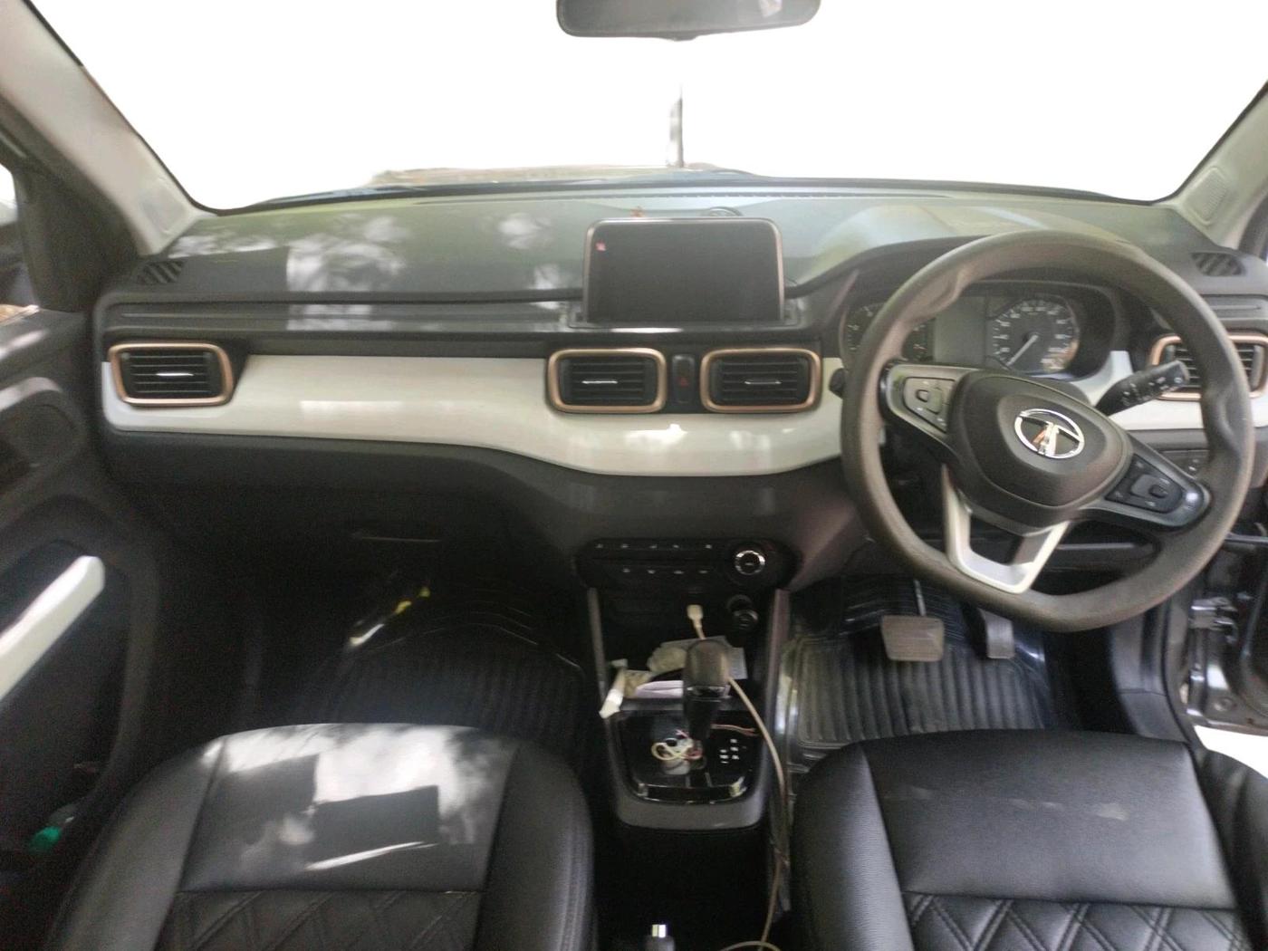 2021 Tata PUNCH ACCOMPLISHED AMT, Petrol, Automatic, 46,617 km, interior