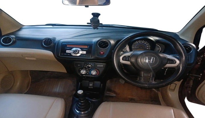 2015 Honda Amaze 1.2L I-VTEC S, Petrol, Manual, 1,09,724 km, interior