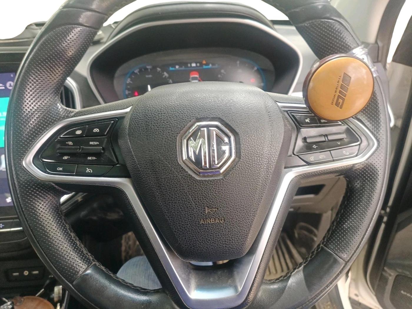 2020 MG HECTOR SHARP HYBRID 1.5 PETROL, Petrol, Manual, 97,640 km, interior