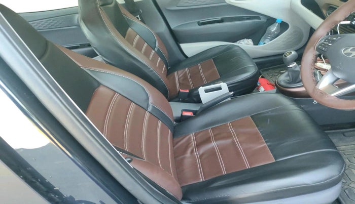 2025 Hyundai AURA SX 1.2 CNG, CNG, Manual, 6,018 km, interior