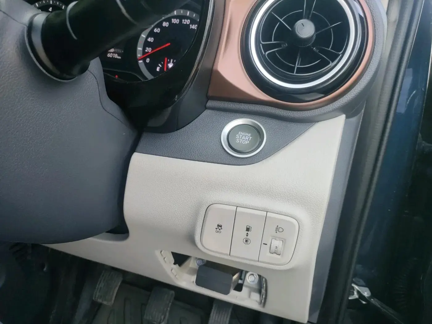 2025 Hyundai AURA SX 1.2 CNG, CNG, Manual, 6,018 km, interior
