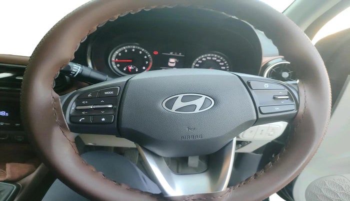 2025 Hyundai AURA SX 1.2 CNG, CNG, Manual, 6,018 km, interior