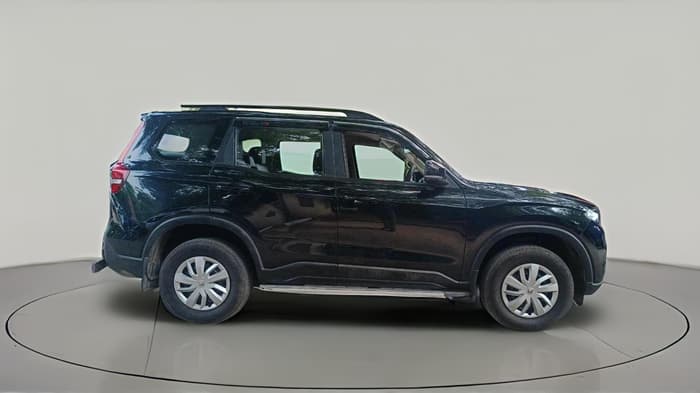 2022 Mahindra SCORPIO-N Z4 PETROL MT 7 STR, Petrol, Manual, 25,278 km, exterior