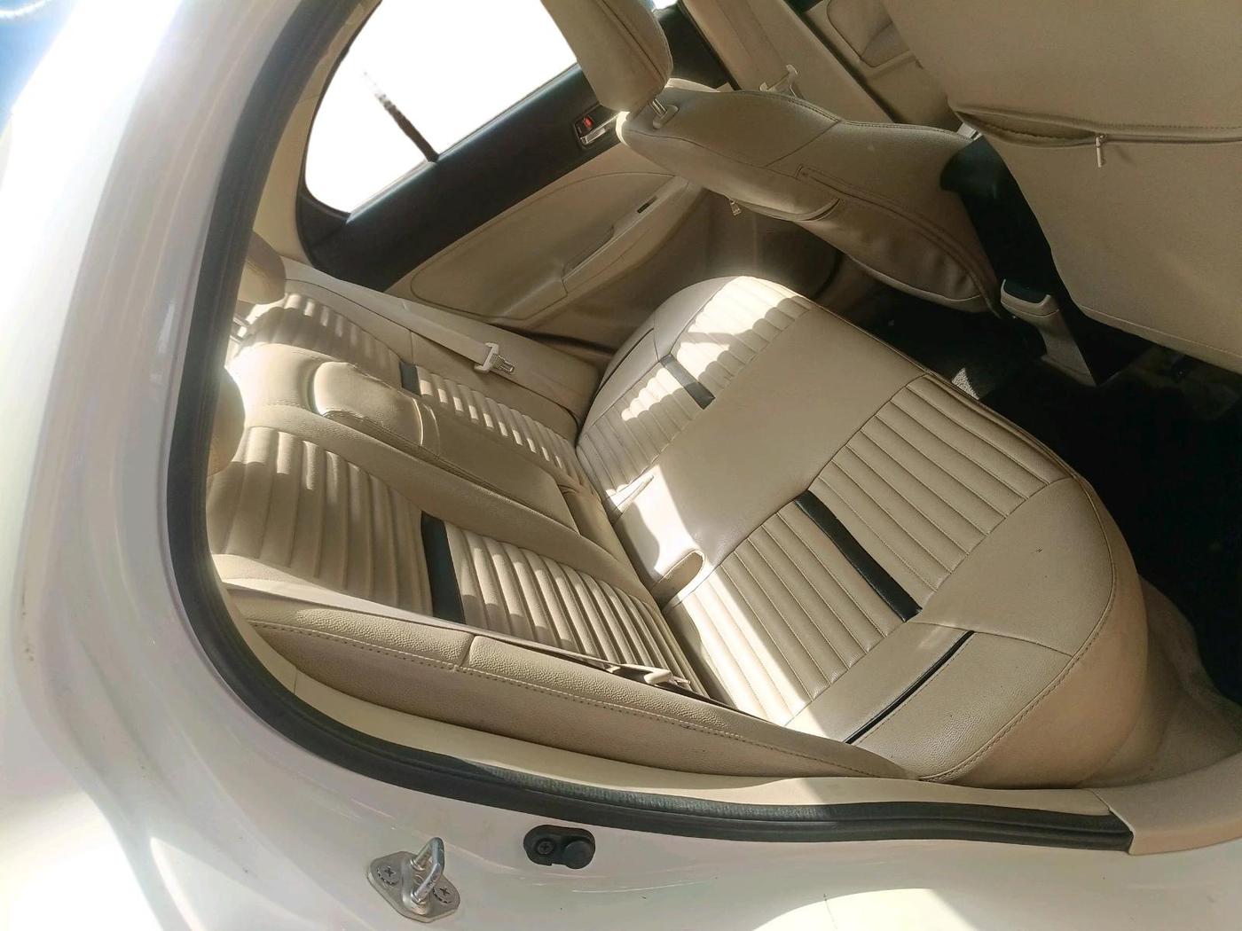 2017 Maruti Dzire ZXI AMT, Petrol, Automatic, 44,411 km, interior