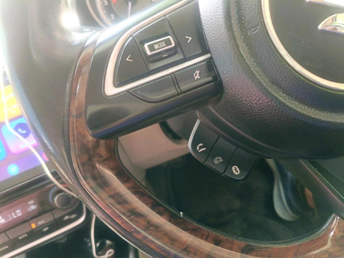 2017 Maruti Dzire ZXI AMT, Petrol, Automatic, 44,411 km, interior