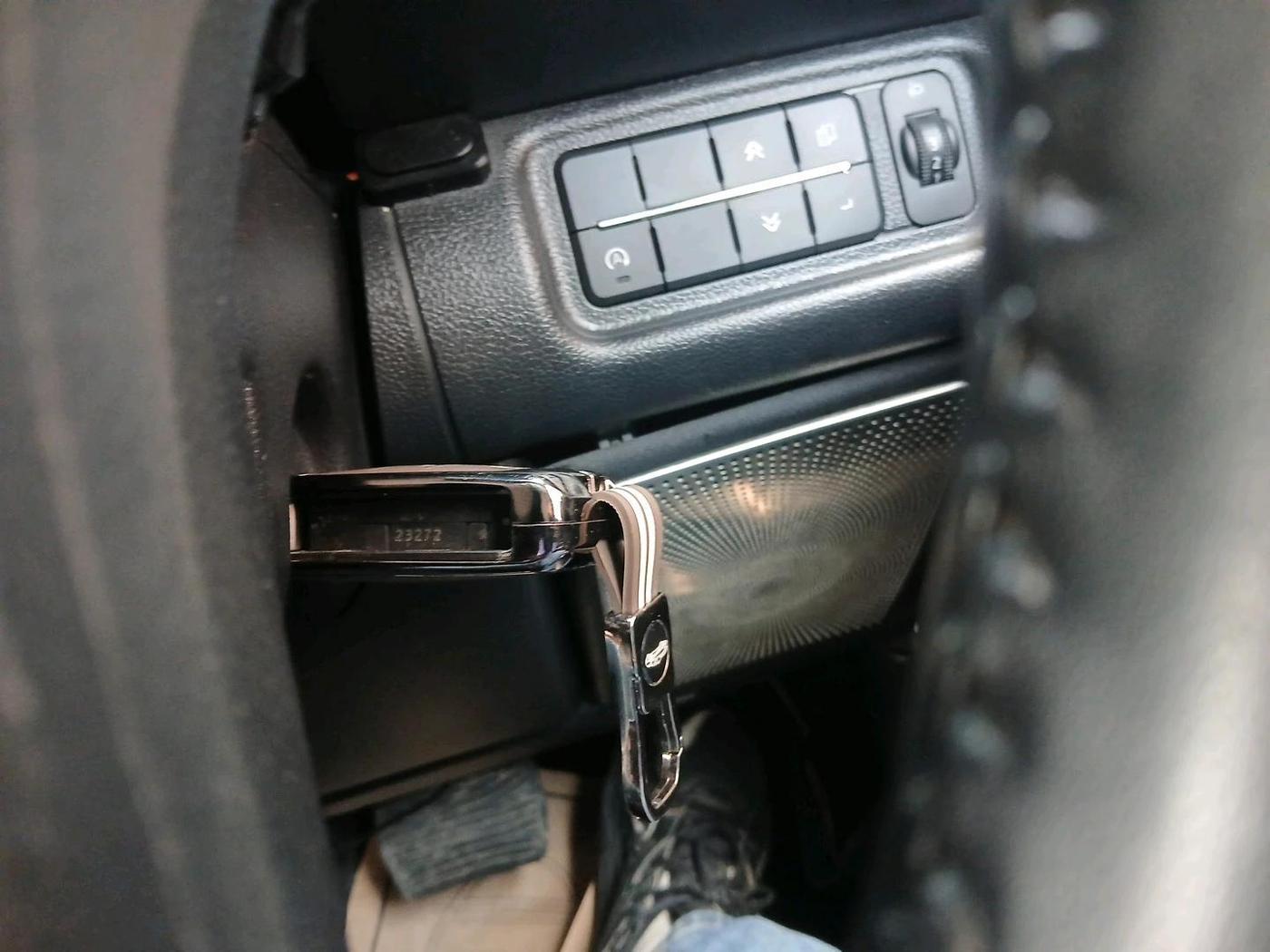 2023 Mahindra Thar LX PETROL HT 4WD AT, Petrol, Automatic, 13,308 km, interior