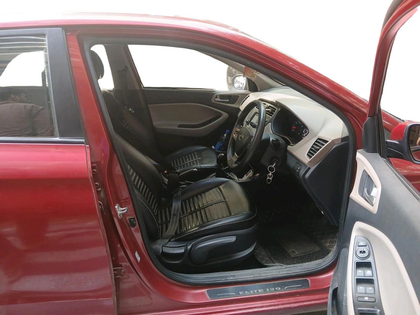 2019 Hyundai Elite i20 SPORTZ PLUS 1.2, Petrol, Manual, 63,028 km, interior