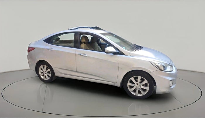 2011 Hyundai Verna FLUIDIC 1.6 VTVT SX OPT, Petrol, Manual, 90,404 km, exterior