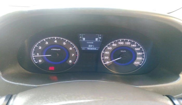 2011 Hyundai Verna FLUIDIC 1.6 VTVT SX OPT, Petrol, Manual, 90,404 km, interior