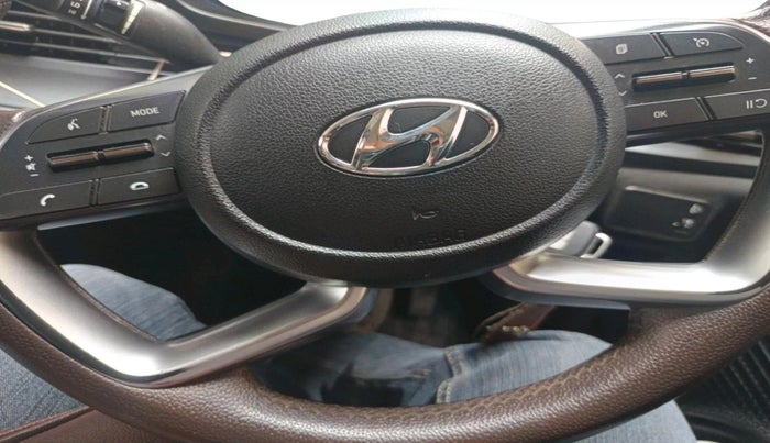 2022 Hyundai NEW I20 SPORTZ 1.2 AT, Petrol, Automatic, 57,141 km, interior