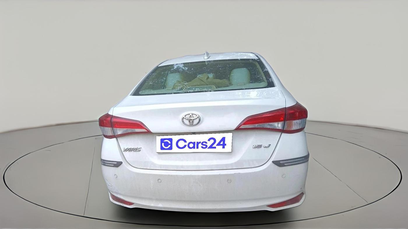 2018 Toyota YARIS J CVT, CNG, Automatic, 1,15,181 km, exterior