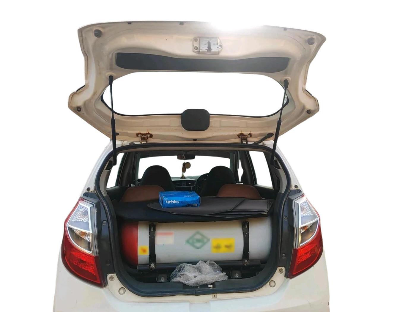 2018 Maruti Alto K10 LXI CNG (AIRBAG), CNG, Manual, 1,11,195 km, exterior
