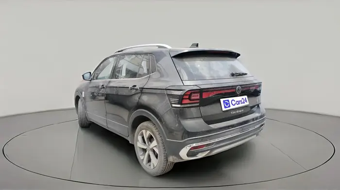 2024 Volkswagen TAIGUN TOPLINE 1.0 TSI AT, Petrol, Automatic, 12,470 km, exterior