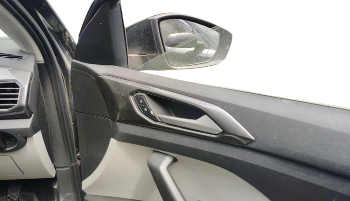 2024 Volkswagen TAIGUN TOPLINE 1.0 TSI AT, Petrol, Automatic, 12,470 km, interior