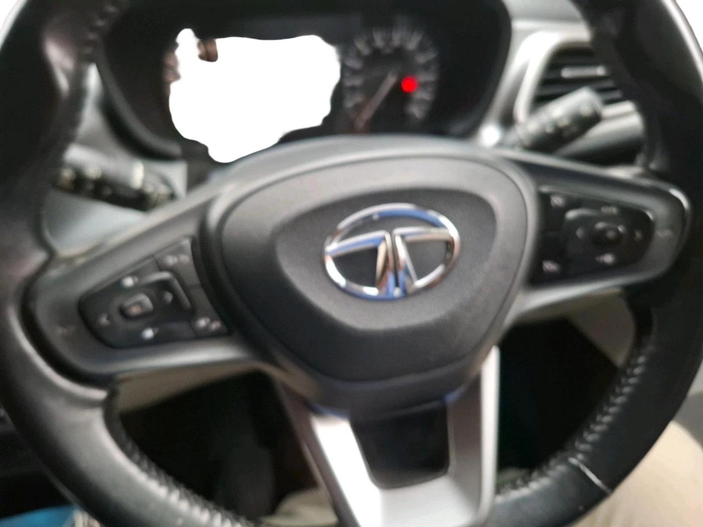 2023 Tata ALTROZ XZA, CNG, Automatic, 24,427 km, interior