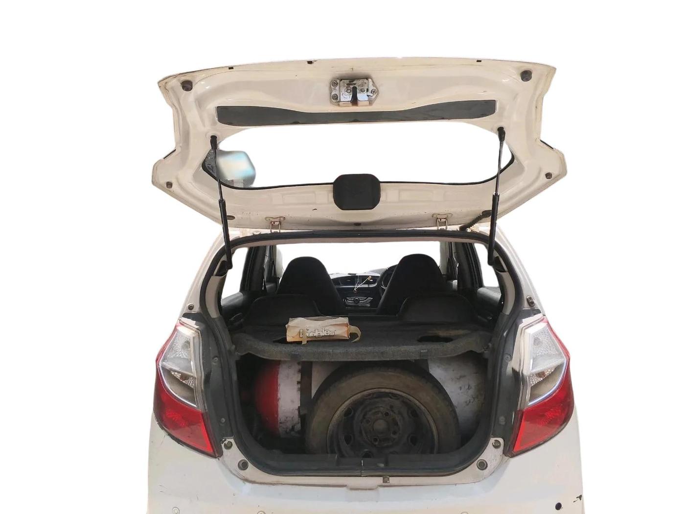 2015 Maruti Alto K10 VXI, CNG, Manual, 1,48,281 km, exterior