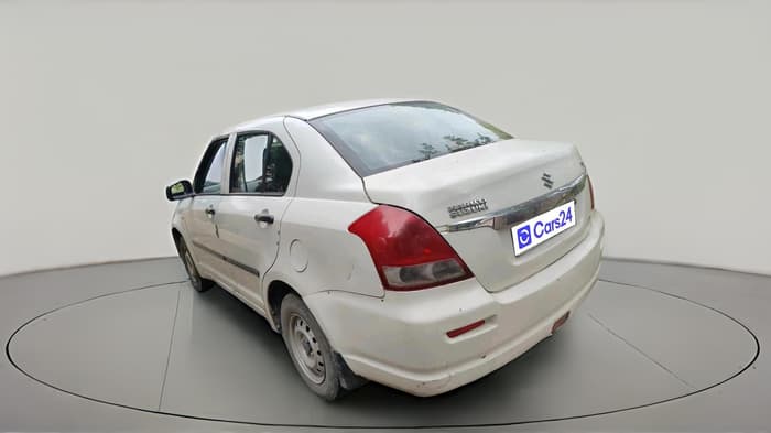 2011 Maruti Swift Dzire LXI, CNG, Manual, 1,52,346 km, exterior