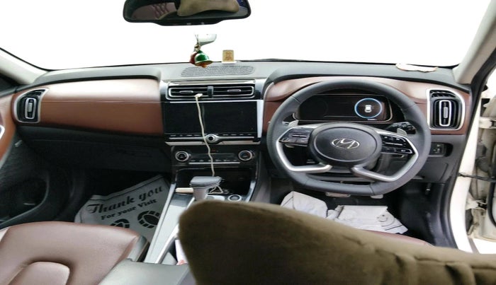 2021 Hyundai ALCAZAR PLATINUM(O) 7STR 1.5 AT, Diesel, Automatic, 1,13,680 km, interior