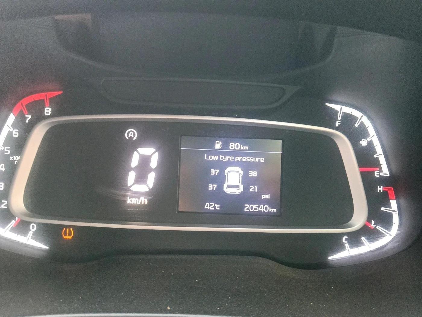 2023 KIA SONET HTK PLUS 1.2, Petrol, Manual, 20,540 km, interior