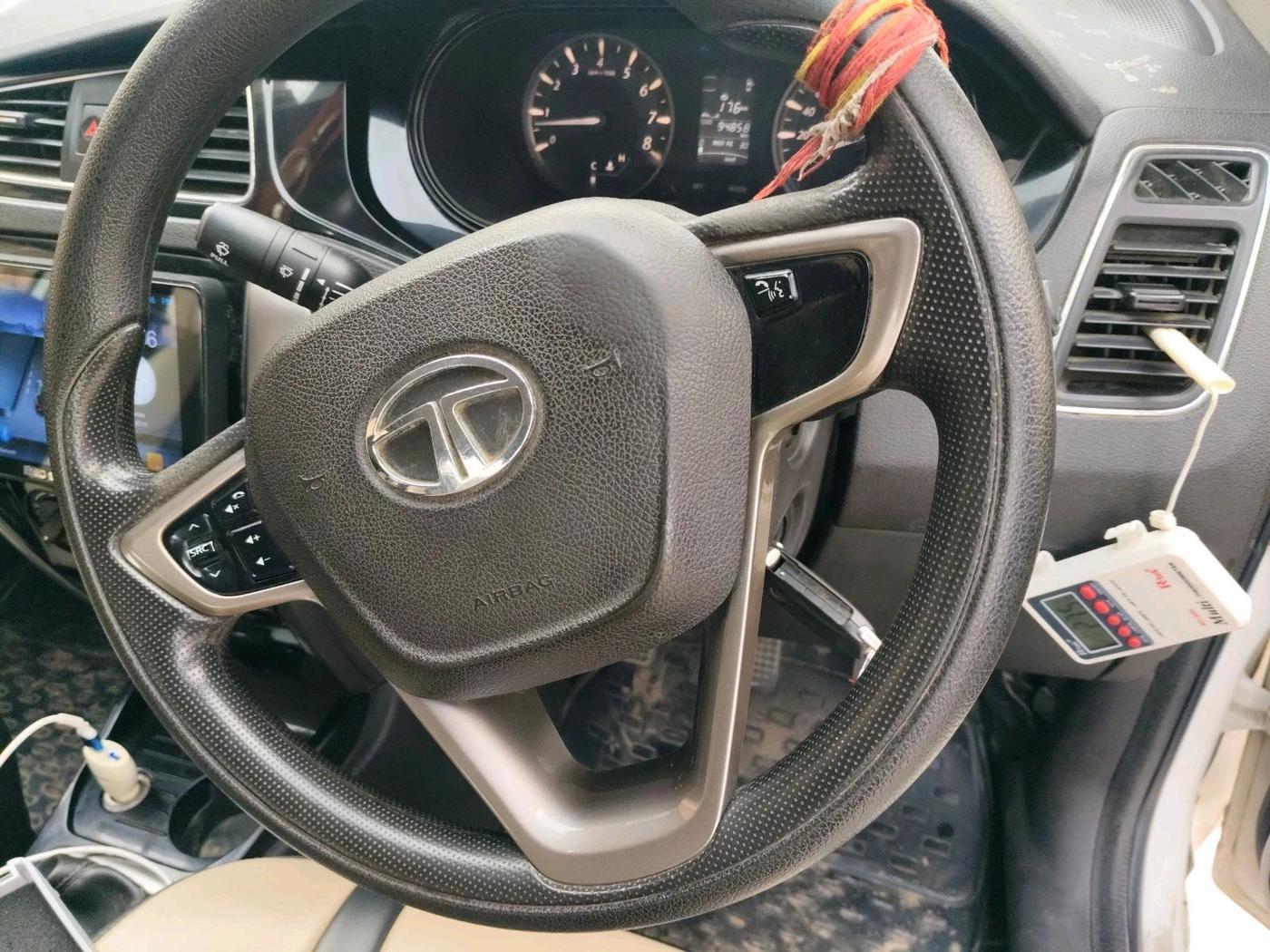 2015 Tata Bolt XMS REVOTRON, Petrol, Manual, 94,858 km, interior