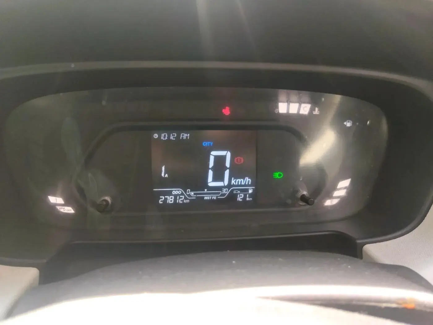 2024 Tata PUNCH ACCOMPLISHED AMT, Petrol, Automatic, 27,812 km, interior