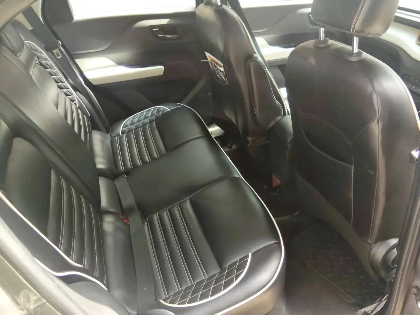 2024 Tata PUNCH ACCOMPLISHED AMT, Petrol, Automatic, 27,812 km, interior