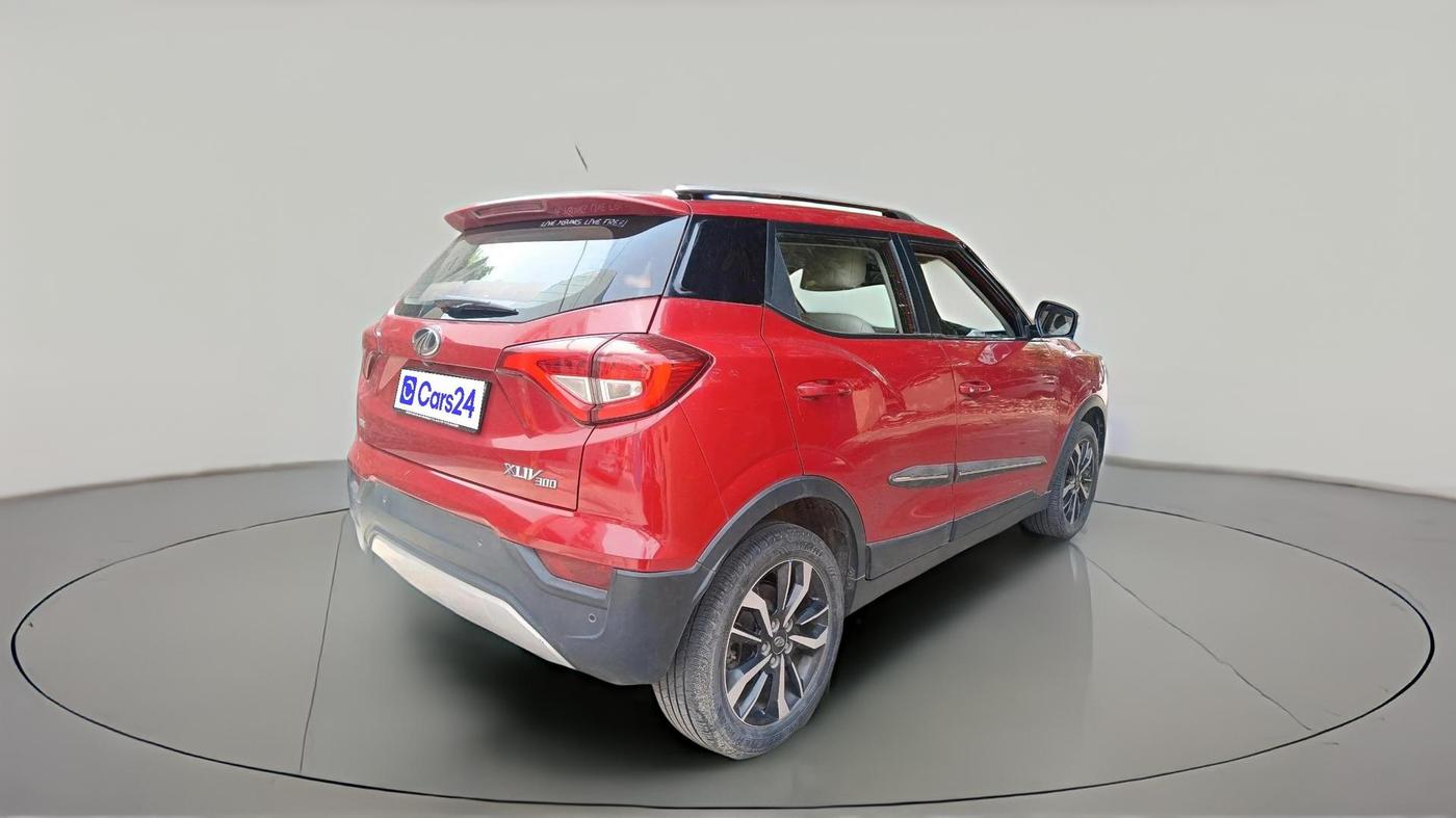 2019 Mahindra XUV300 W8 (O) 1.5 DIESEL, Diesel, Manual, 39,634 km, exterior
