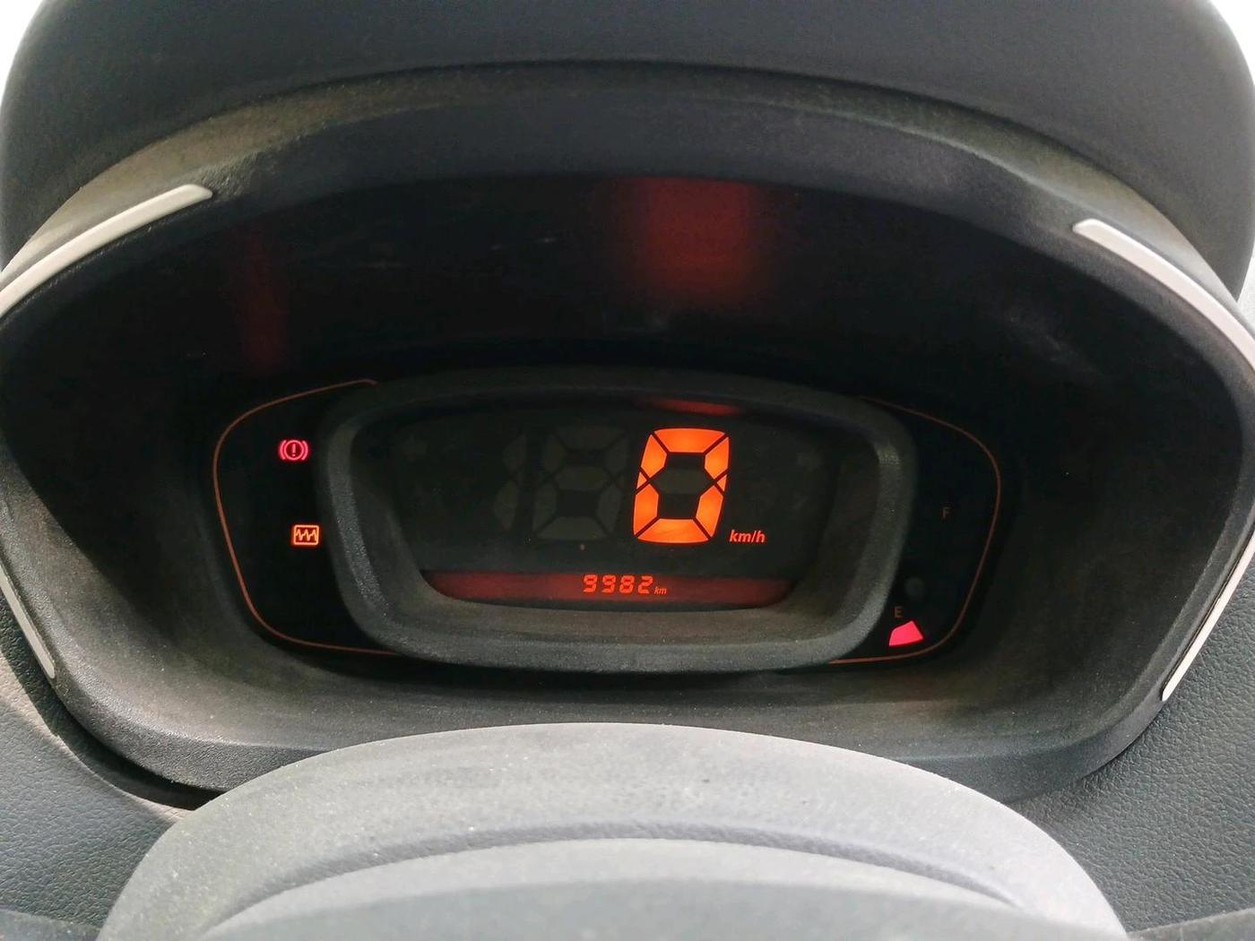 2016 Renault Kwid RXL, Petrol, Manual, 9,982 km, interior