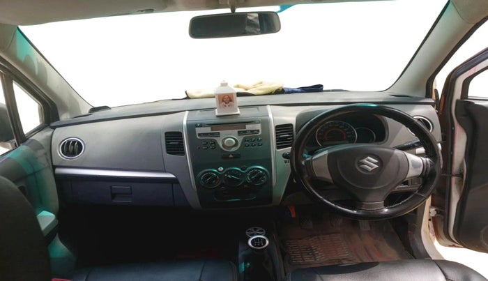 2011 Maruti Wagon R 1.0 VXI, Petrol, Manual, 88,380 km, interior
