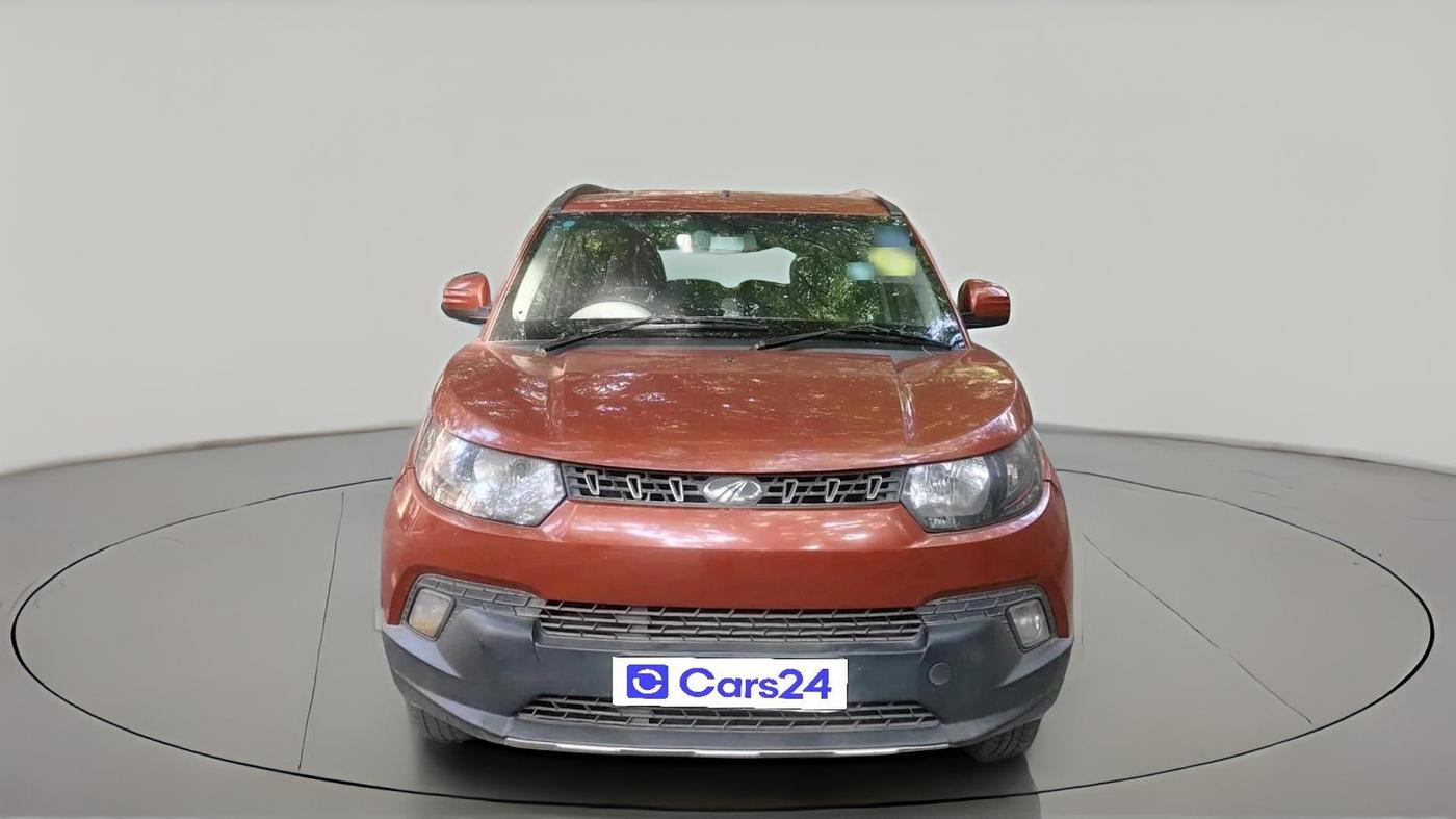 2016 Mahindra Kuv100 K8 6 STR, CNG, Manual, 60,988 km, exterior