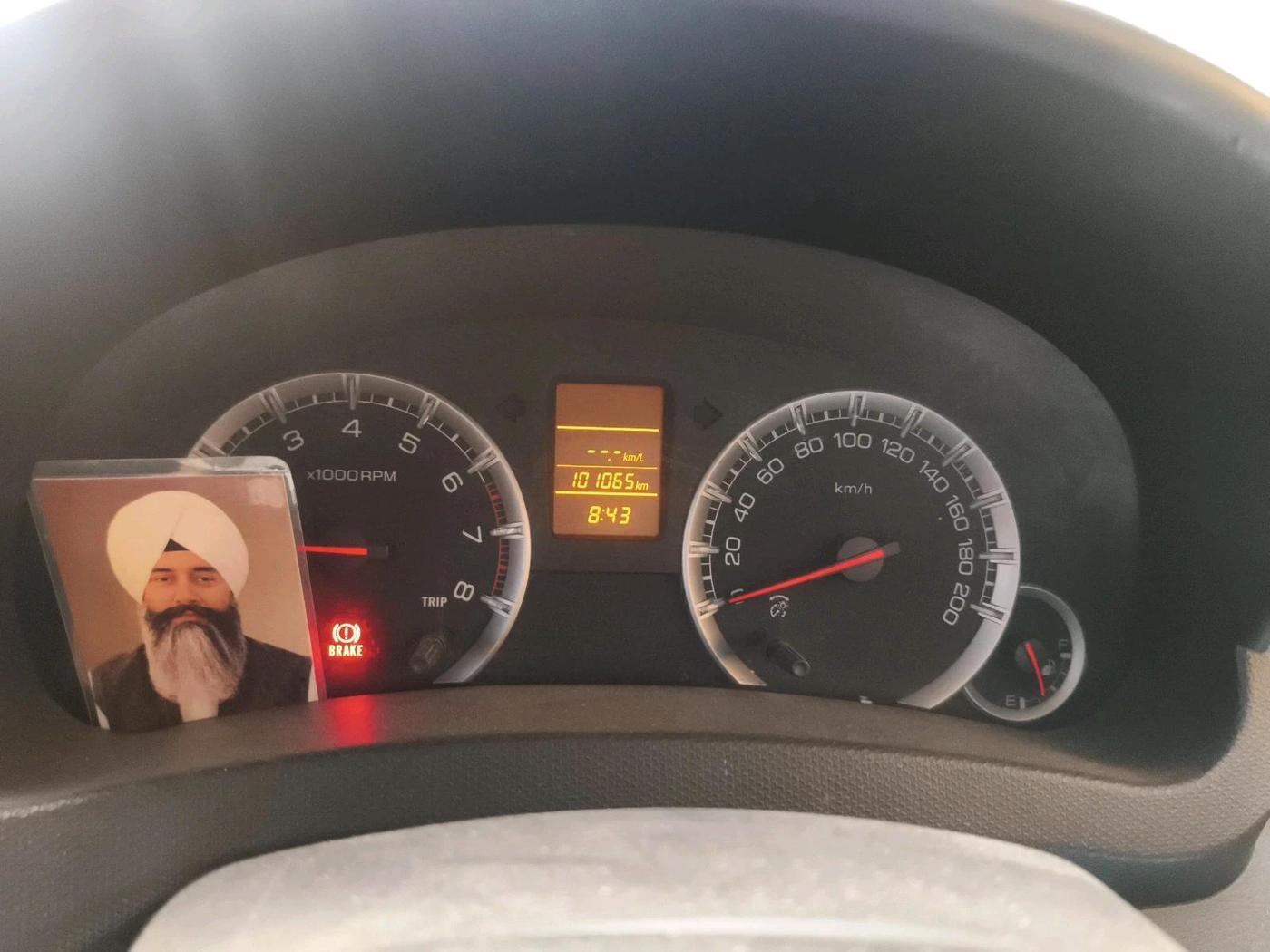 2011 Maruti Swift VXI, Petrol, Manual, 1,01,065 km, interior