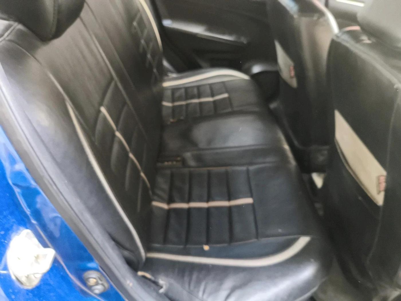 2011 Maruti Swift VXI, Petrol, Manual, 1,01,065 km, interior