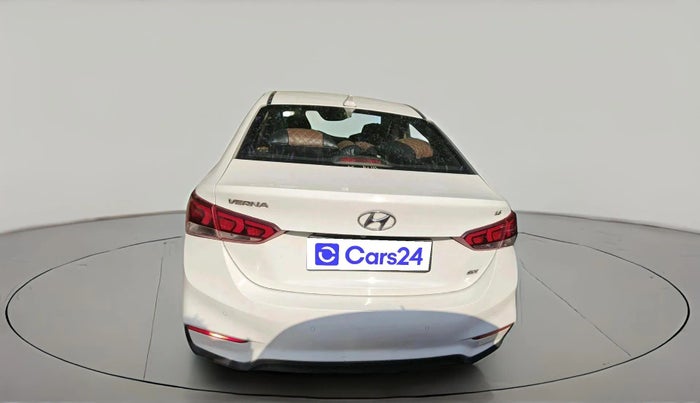 2019 Hyundai Verna 1.6 VTVT SX, Petrol, Manual, 39,402 km, exterior