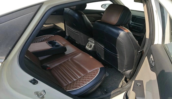 2019 Hyundai Verna 1.6 VTVT SX, Petrol, Manual, 39,402 km, interior