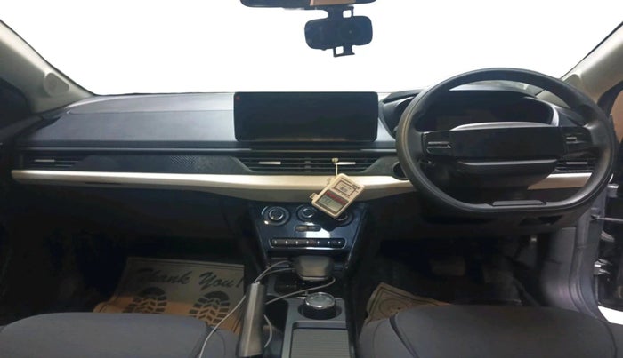 2025 Tata NEXON Pure Plus (S) 1.2 Petrol 6AMT, Petrol, Automatic, 7,600 km, interior