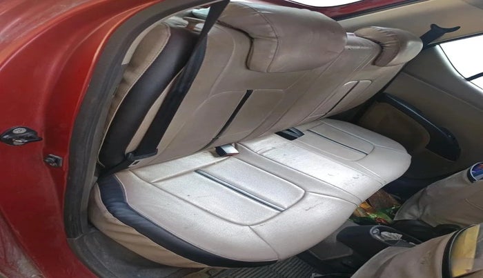 2011 Hyundai i10 SPORTZ 1.2, CNG, Manual, 1,04,832 km, interior