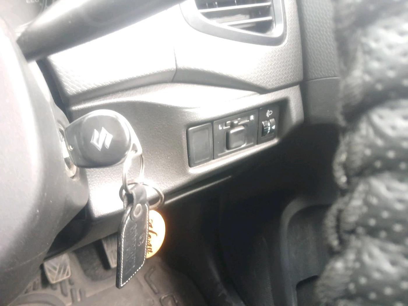 2022 Maruti Vitara Brezza LXI, Petrol, Manual, 7,063 km, interior